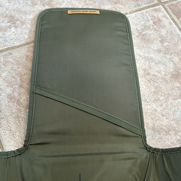 NWT. Tactical Baby Gear - Changing pad - Picture 3 of 6